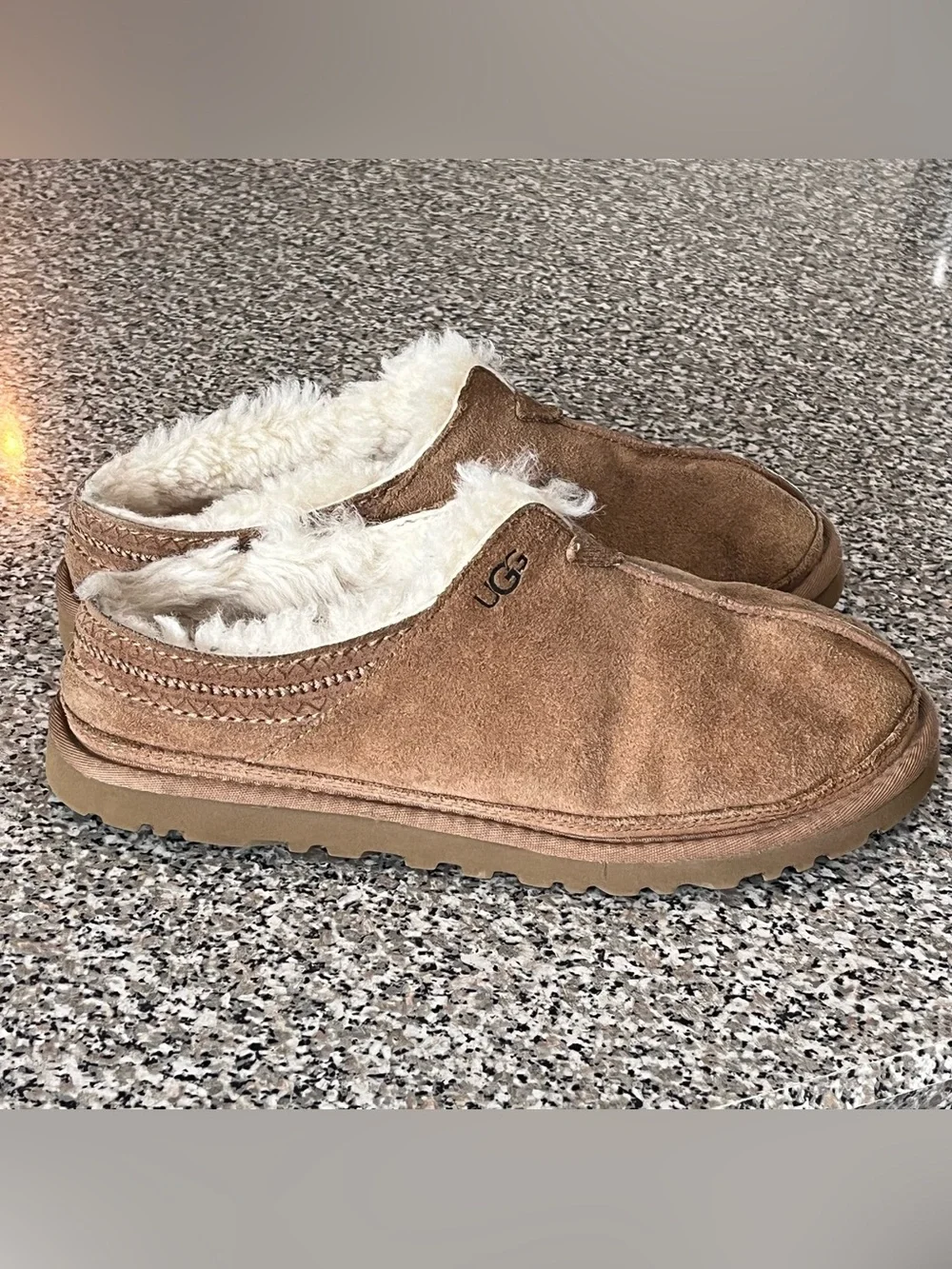 UGG Newman Suede Slippers Mens 9